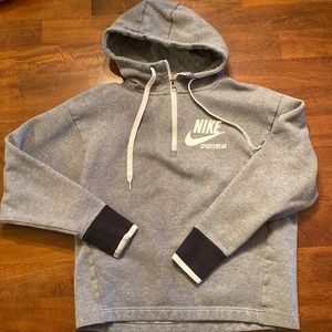 Nike cropped hoodie, xs